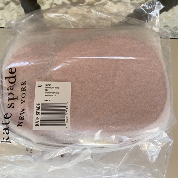 Kate Spade Spencer North South Phone Crossbody NWT - Picture 4 of 12